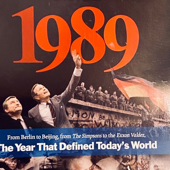 Vintage Time 1989 Year of Defining Photos & Events - Picture 2 of 12